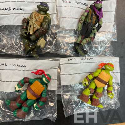 Collection of NINJA TURTLES Action Figure