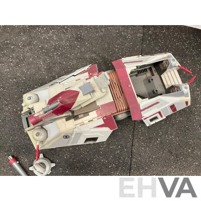 Assorted STAR WARS Action Figures - AT-TE Walker 2008 Hasbro, the Clone Wars AT-TE Walker  - Lot of 3