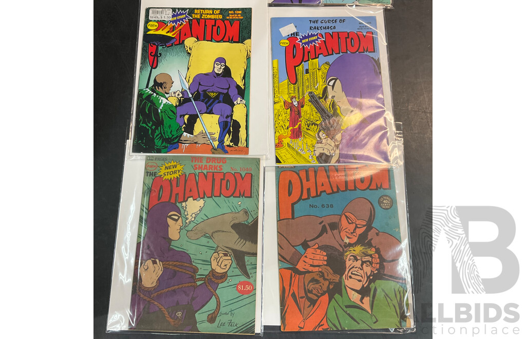 Collection of 22 X PHANTOM Comic Book & Sad Sack & Walt Disney - Lot of 24