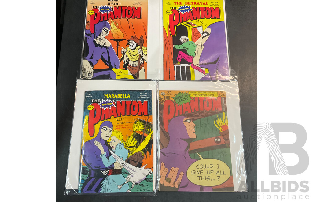 Collection of 22 X PHANTOM Comic Book & Sad Sack & Walt Disney - Lot of 24