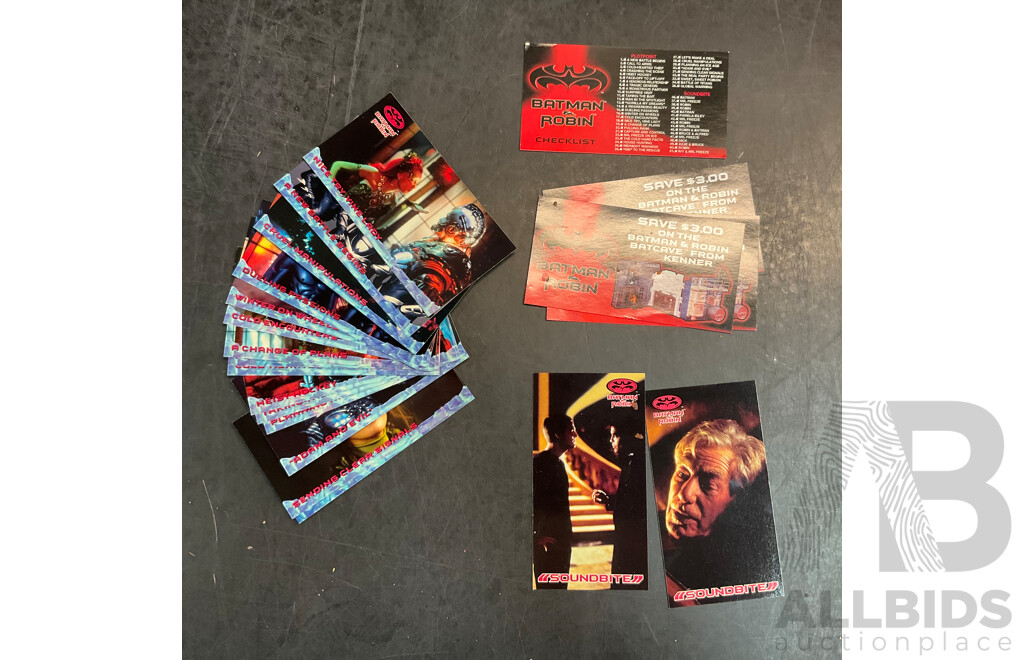 BATMAN Collectible Firures & Cards