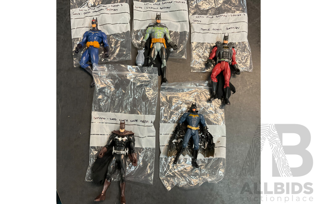 BATMAN Collectible Firures & Cards
