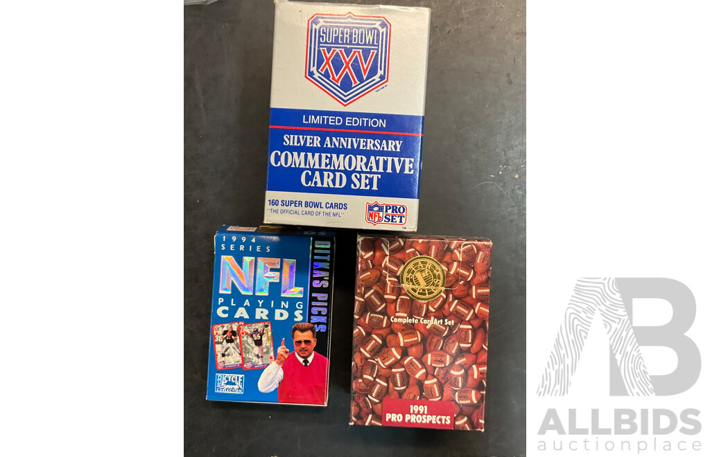 Bulk Lot of Assorted Sports Trading Cards
