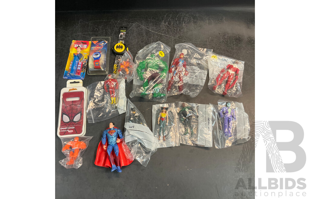 Vintage Collection of Action Figure Included Spider Man, Marvel, Justice League & More