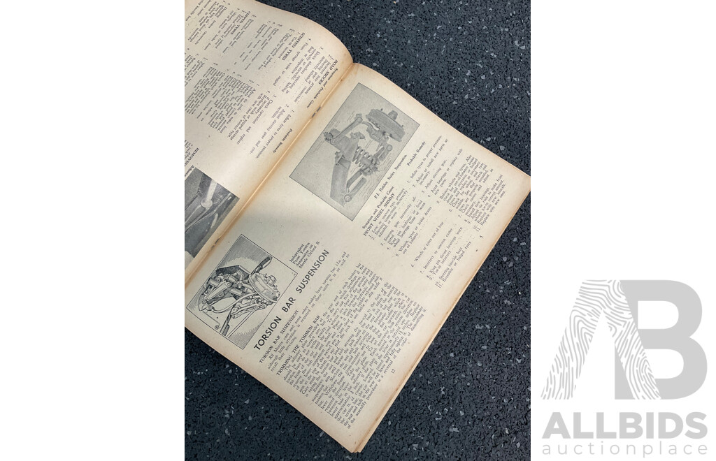 Collection of 14 50s Vintage Magazines,  Including Modern Motor, Sports Cars, Worlds Fastest Sports Cars, Motor Racing, the Autocar and the Motor