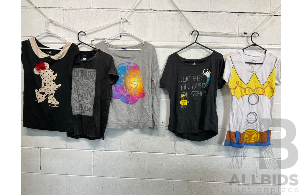 Assorted Disney Clothing Size S (1x Size Mens XXL, 1x Size Kids 12), Including Micky, Star Wars, Batman, Dumbo and More - Lot of 14