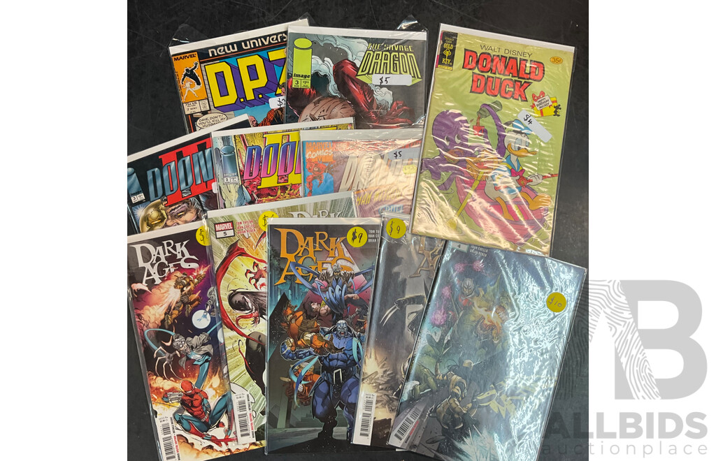 Collection of Comic Book Included Avengers, Batman,Captain America and More