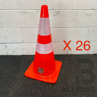 Traffic Cone with Reflective Band 700mm - Lot of 26