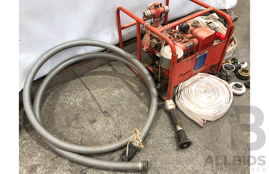Davey 8HP Four Stroke Self Prime Firefighting Water Pump and Hoses