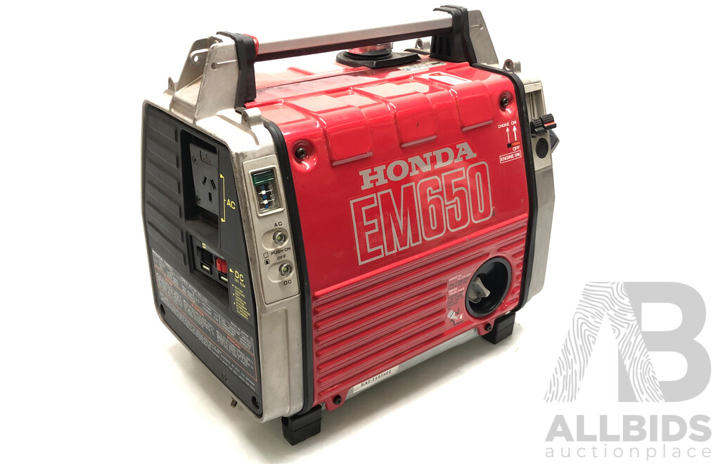 Honda EM650 Four Stroke Petrol Powered Generator
