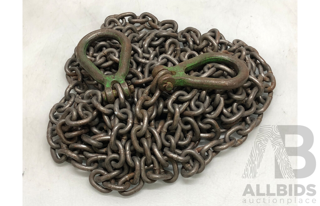 Heavy Duty Steel Chain with Two Steel Eyelets(approx 8 Meters)