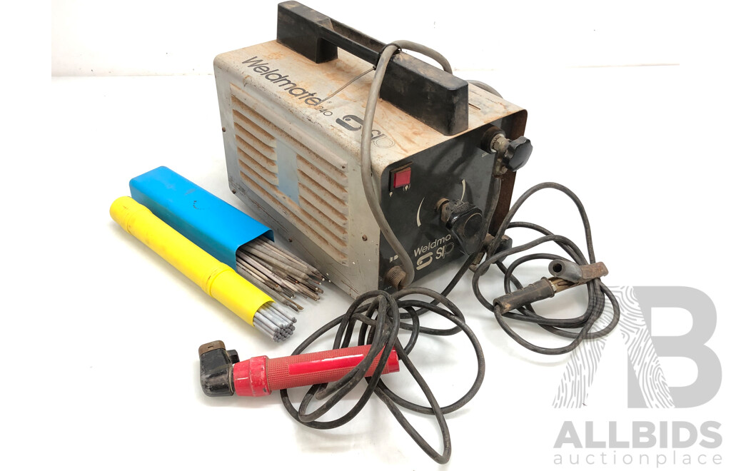SIP Weldmate 240 Electric Arc Welder and 15 Amp Extension Power Lead
