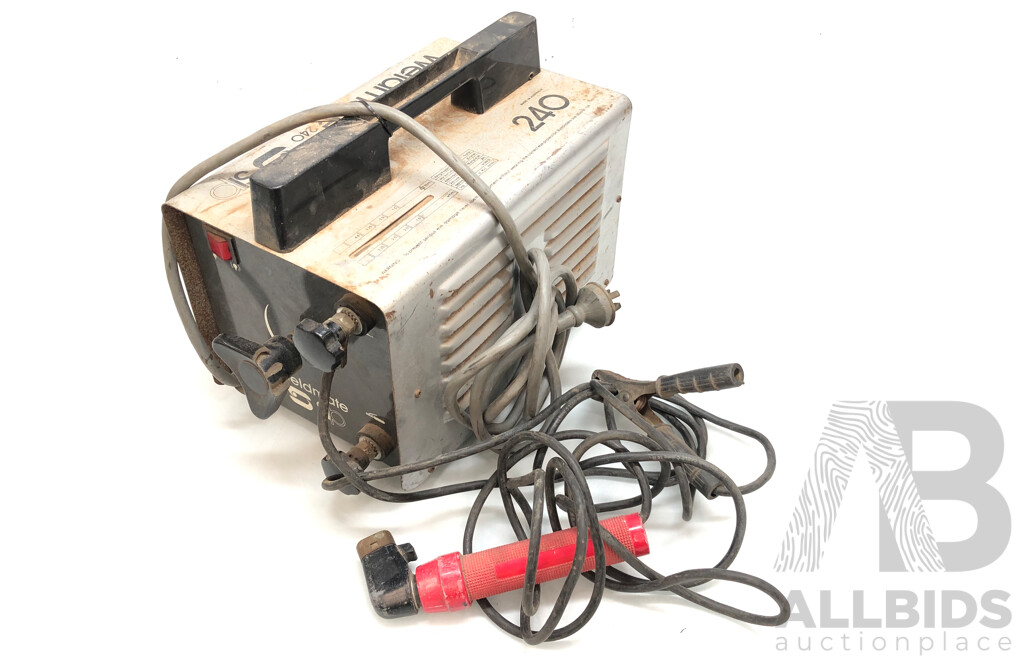 SIP Weldmate 240 Electric Arc Welder and 15 Amp Extension Power Lead