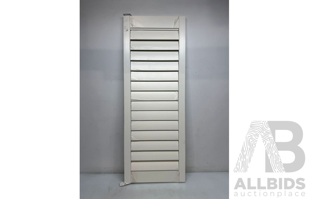 Tuiss Blinds Custom Shutters X 2 - Brand New
