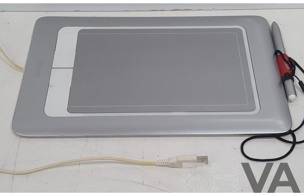 Wacom (CTH-661/S) Bamboo Fun Graphics Tablet