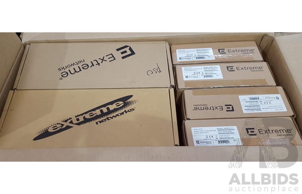 Bulk Lot of Assorted IT Equipment & Accessories