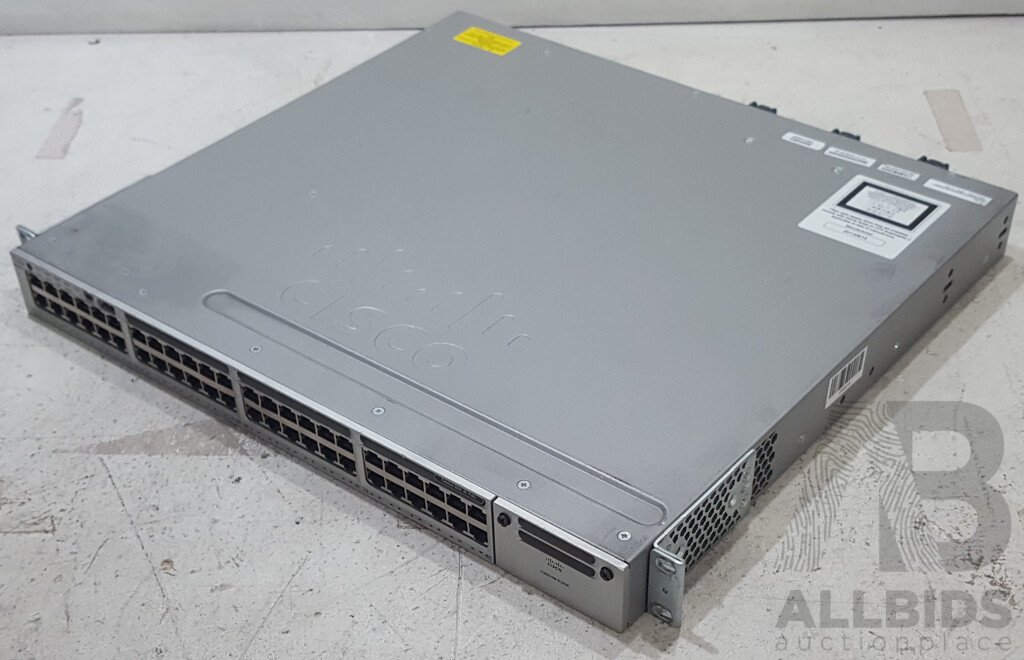 Cisco (WS-C3850-48PW-S) Catalyst 3850 48 PoE+ 48-Port Managed Gigabit Ethernet Switch