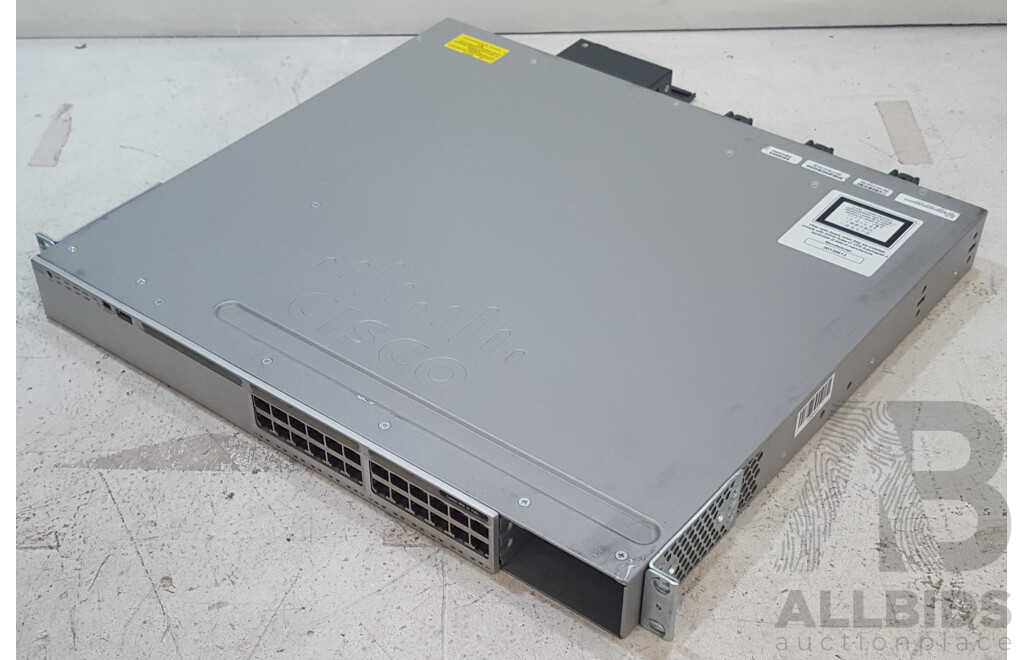 Cisco (WS-C3850-24PW-S) Catalyst 3850 24 PoE+ 24-Port Managed Gigabit Ethernet Switch