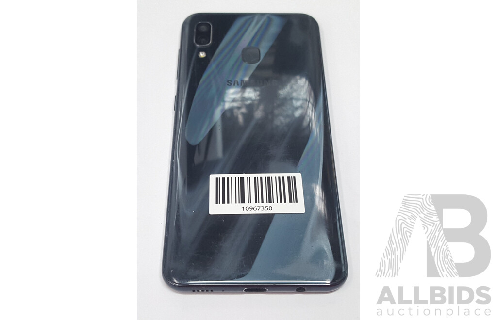 Samsung (SM-A305YN) Galaxy A30 (2019) 6.4-Inch 32GB LTE Mobile Phone