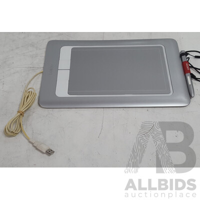 Wacom (CTH-661/S) Bamboo Fun Graphics Tablet