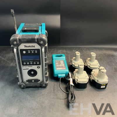 MAKITA DMR105 Digital Radio & DC1804 T Charger &2.8AH Batteries X4 - Lot of 6