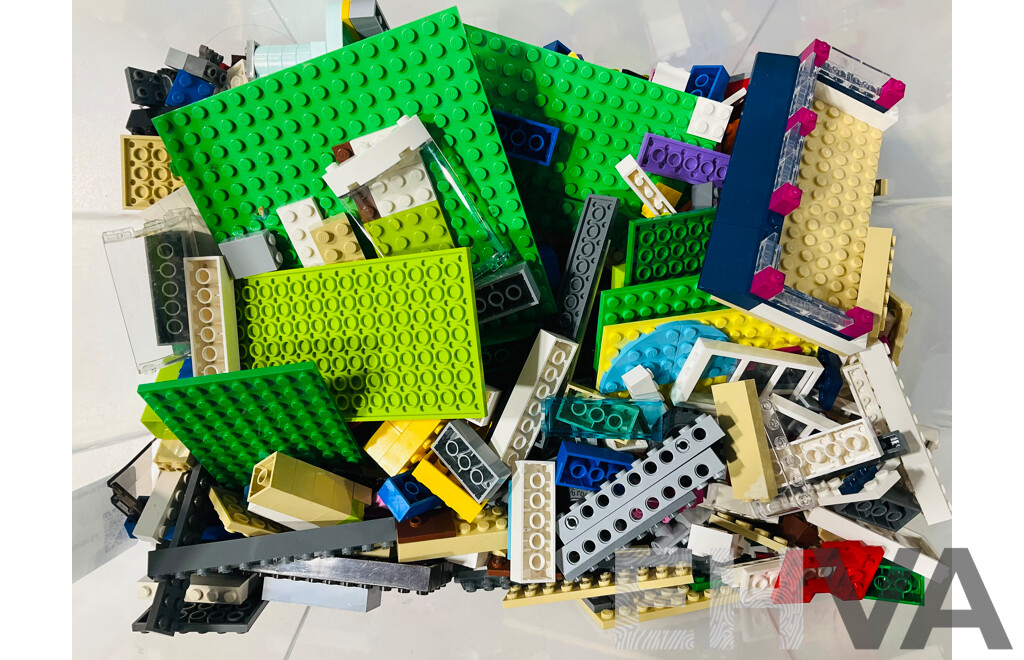 Approx 4kg of Assorted Bulk Lego