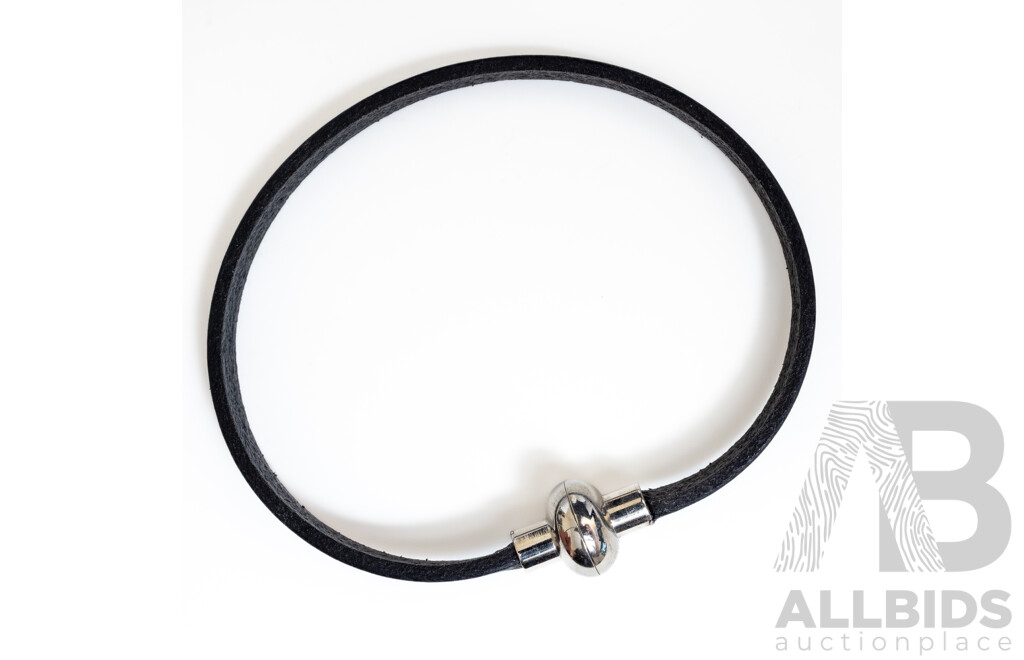 NEW - Torini Rainbow Wrap Black Leather Bracelet with Magnetic Clasp, 63mm