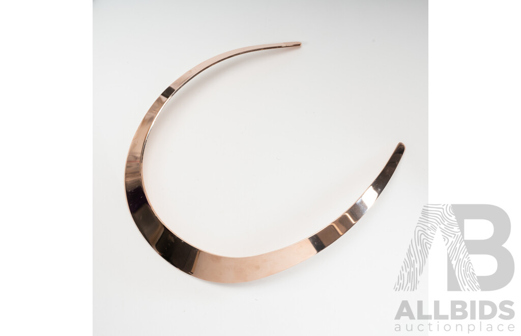 NEW - Torini Rose Gold Tone Stainless Steel Silver Tone Neck Collar, 11cm Diameter, with Packaging