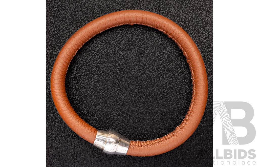 NEW - Torini Rainbow Wrap Tan Brown Leather Bracelet with Magnetic Clasp, 19.5cm