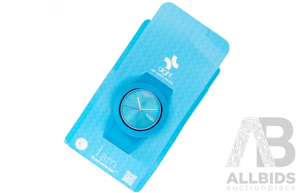 NEW - AIGHT 1am Analogue 42mm Watch with Silicon Wrist Band - Teal