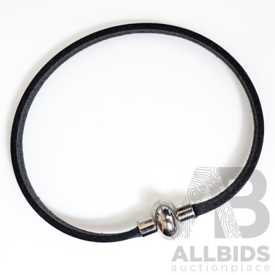 NEW - Torini Rainbow Wrap Black Leather Bracelet with Magnetic Clasp, 63mm