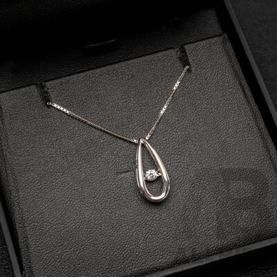 NEW - Dancing Diamond Designs Sterling Silver Cubic Zirconia Drop Pendant on Chain, 40+5cm, 2.84 Grams