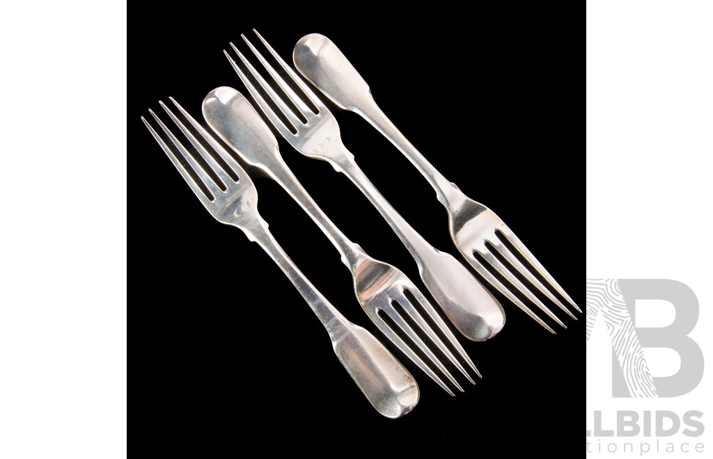 Set Four Antique Sterling Silver Forks with Engraved Dragons Crest to Handle, Solomon Hougham, London, 1808