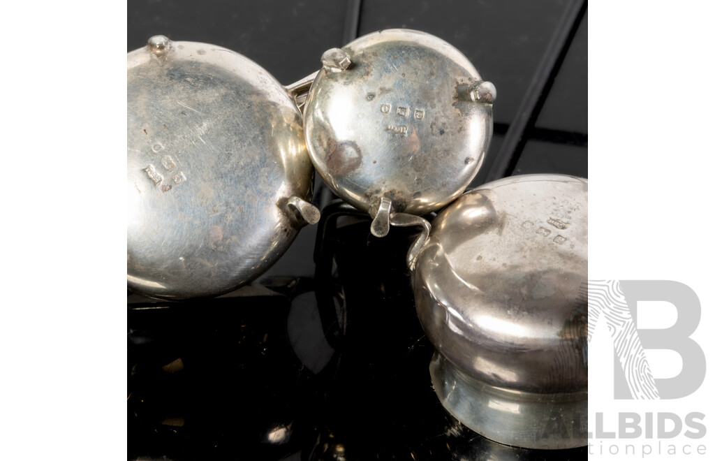 Collection Vintage Sterling Silver Hardy Bros Birmingham 1913 Pieces Comprises Pepper Shaker, Lidded Mustard Pot & Open Salt with Blue Glass Liner