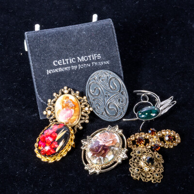 Vintage (7) Brooch Collection Including Celtic Motifs Pewter Brooch