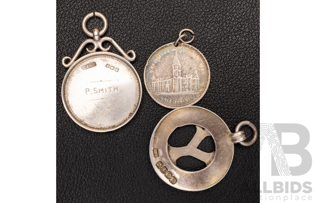 Antique Bendigo 1901 Gold Jubilee Exhibition Medallion Pendant & (2) Sterling Silver Medallions 1904 & 1922, 18.18 Grams
