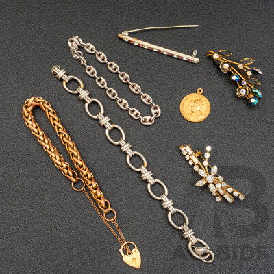 Collection of Vintage Jewellery Including Sterling Silver Bar & Chain Link Braclet, 19cm, in Old Chocolate Box