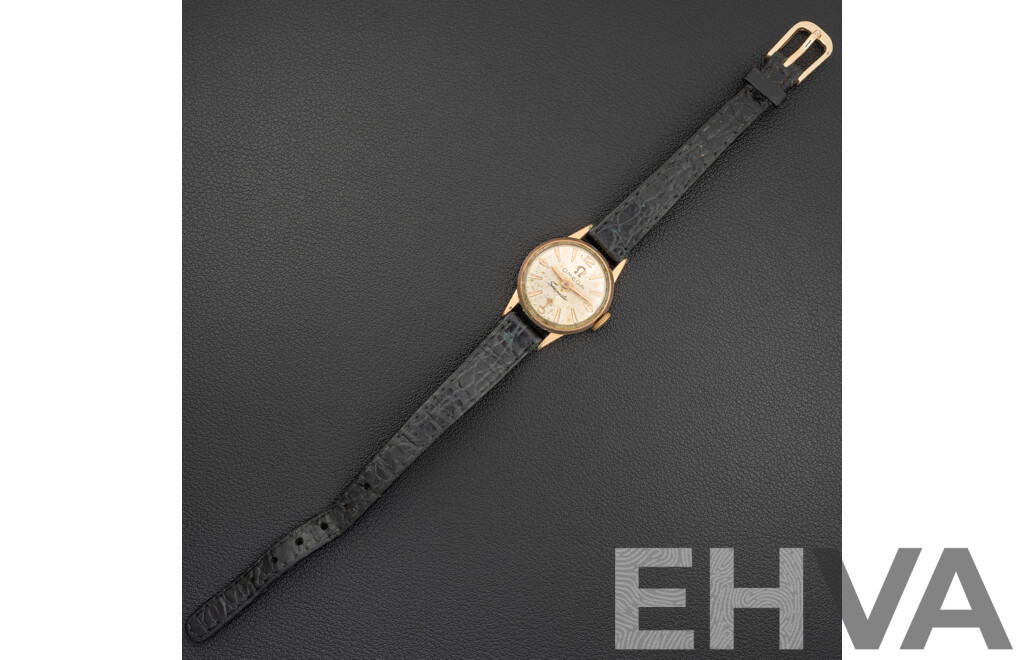 Vintage Omega Seamaster Watch, 17 Jewel, 22mm, Manual Winding with No Noted Movement