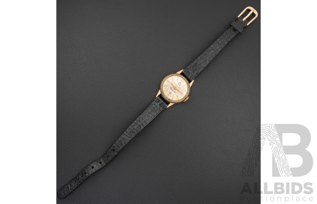 Vintage Omega Seamaster Watch, 17 Jewel, 22mm, Manual Winding with No Noted Movement