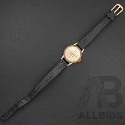 Vintage Omega Seamaster Watch, 17 Jewel, 22mm, Manual Winding with No Noted Movement