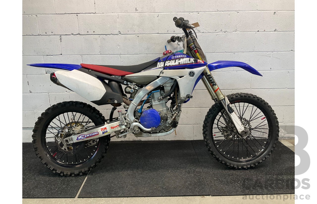 Yamaha Yz 450 Dirt Bike