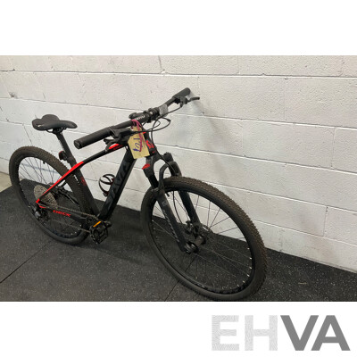 Sava 2.0 Carbon Mountain Bike