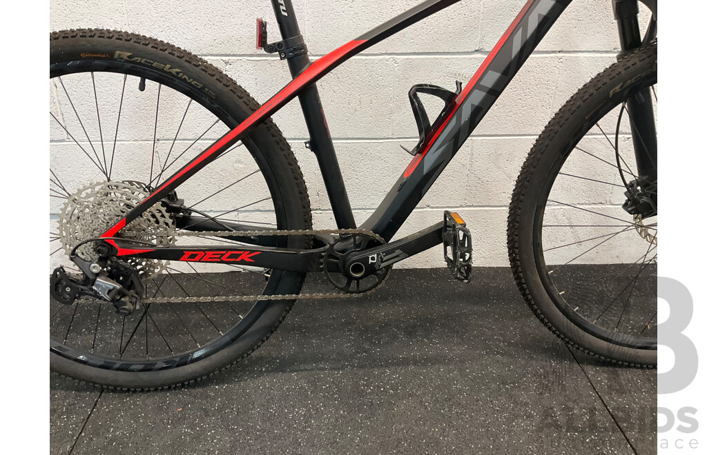 Sava 2.0 Carbon Mountain Bike