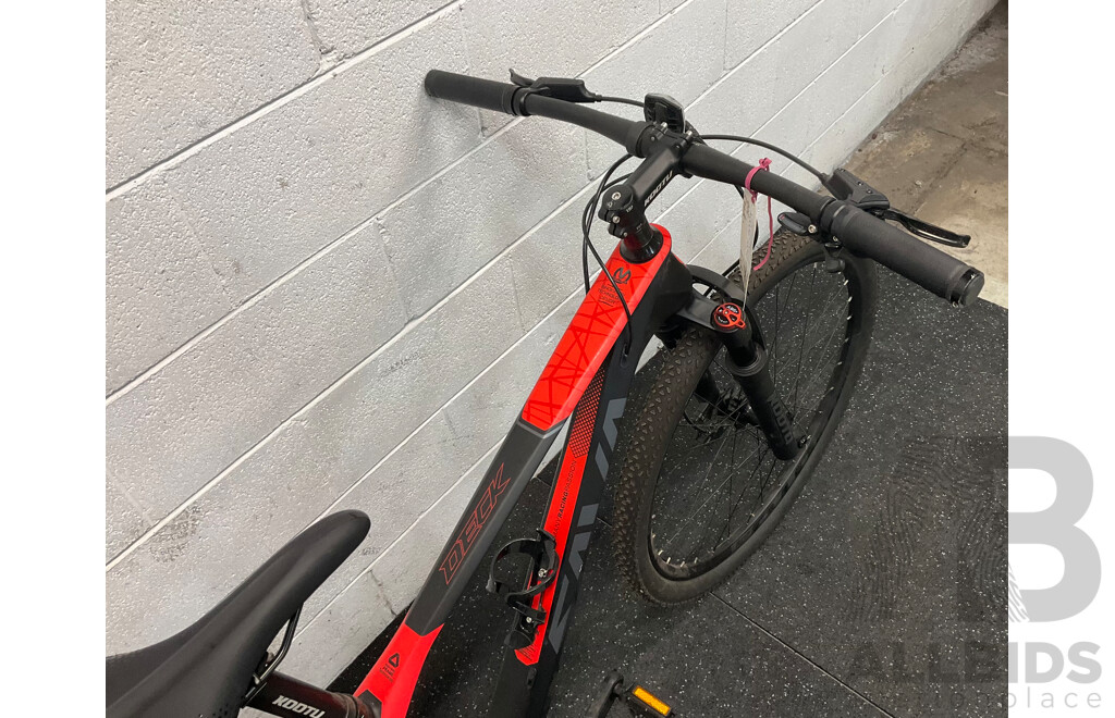 Sava 2.0 Carbon Mountain Bike