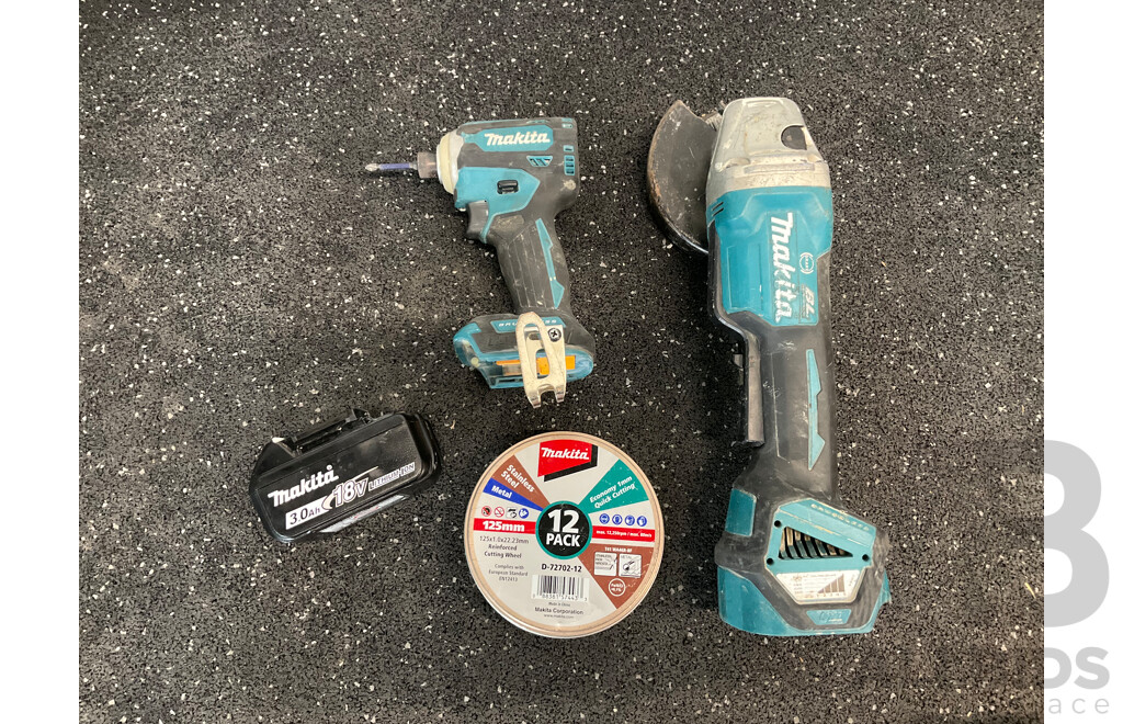 MAKITA (DTD171) 18V  Impact Driver, MAKITA (DGA517) 18V Cordless Angle Grinder and Cutting Disks, MAKITA 3.0Ah Battery - Lot of 4