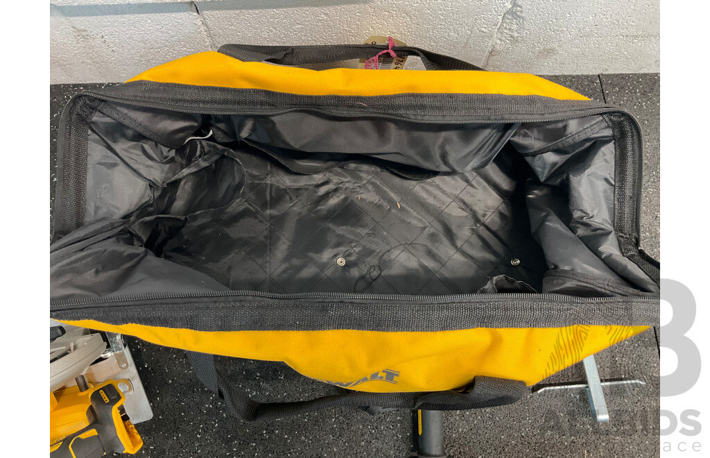DEWALT  4 Tool Combo Kit with Carry Bag - Skin Only