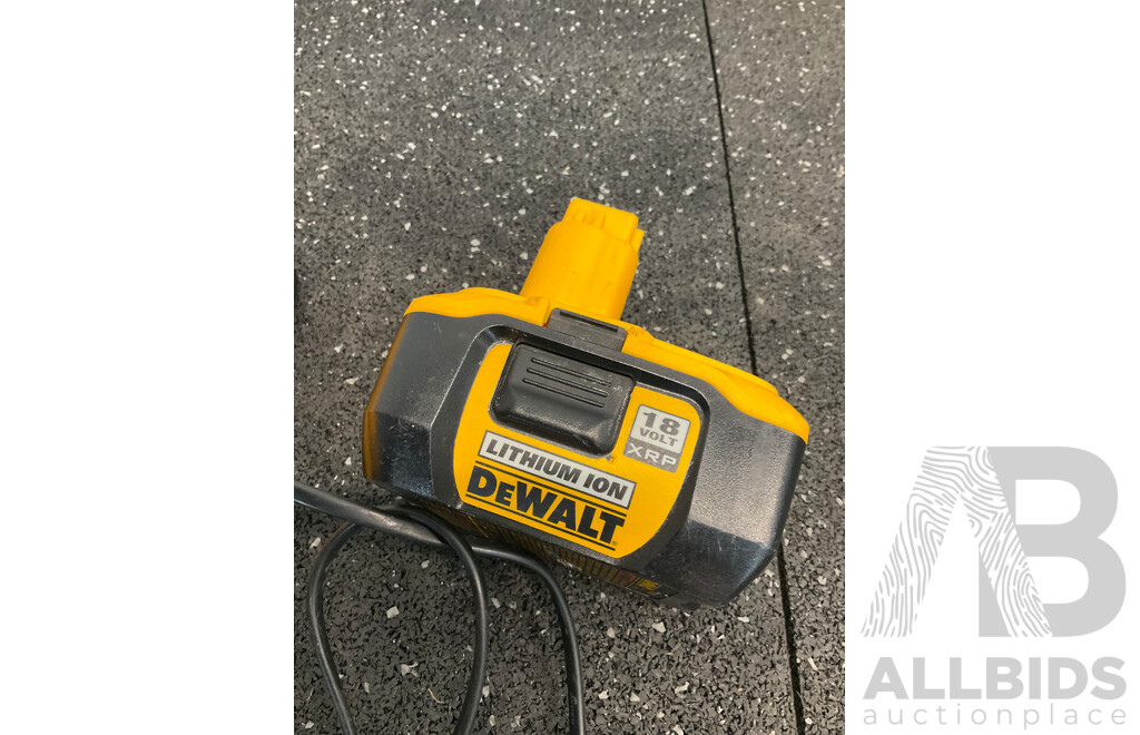 DEWALT (DE0892-XE) Digital Laser Detector, DEWALT (DC9310-XE) Battery Charger, DEWALT 18V XRP Lithium-ion Battery - Lot of 3