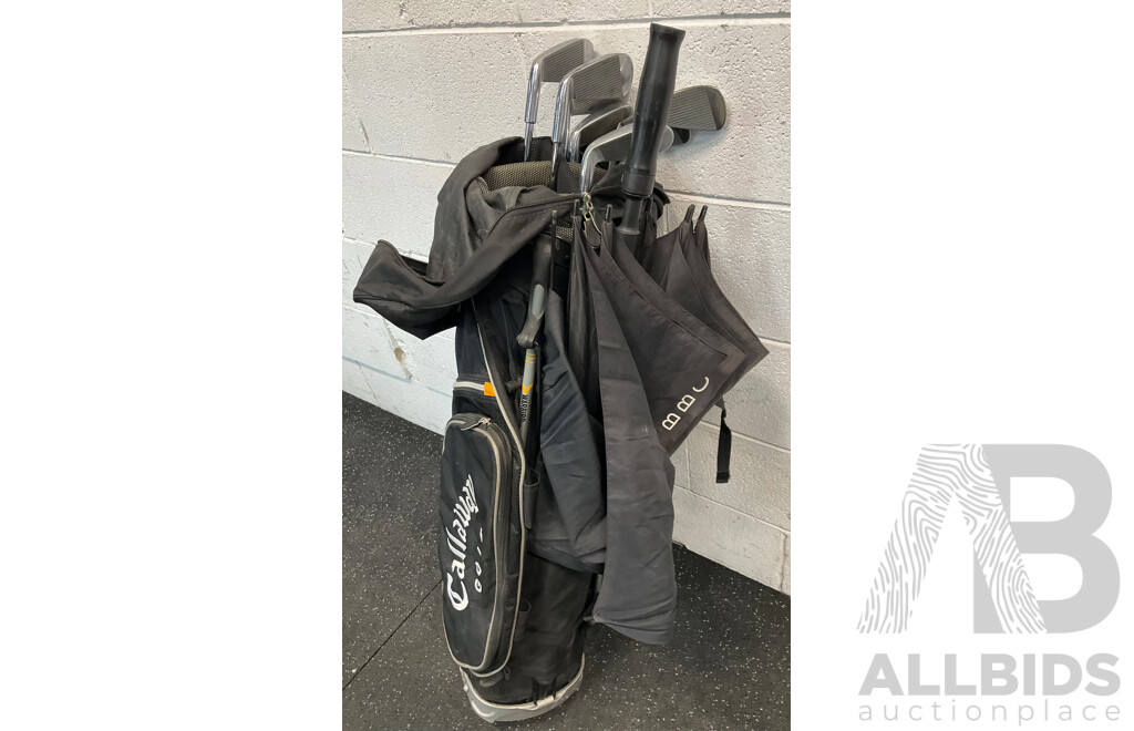 Callaway Golf Bag with 7 Dunlop Golf Clubs