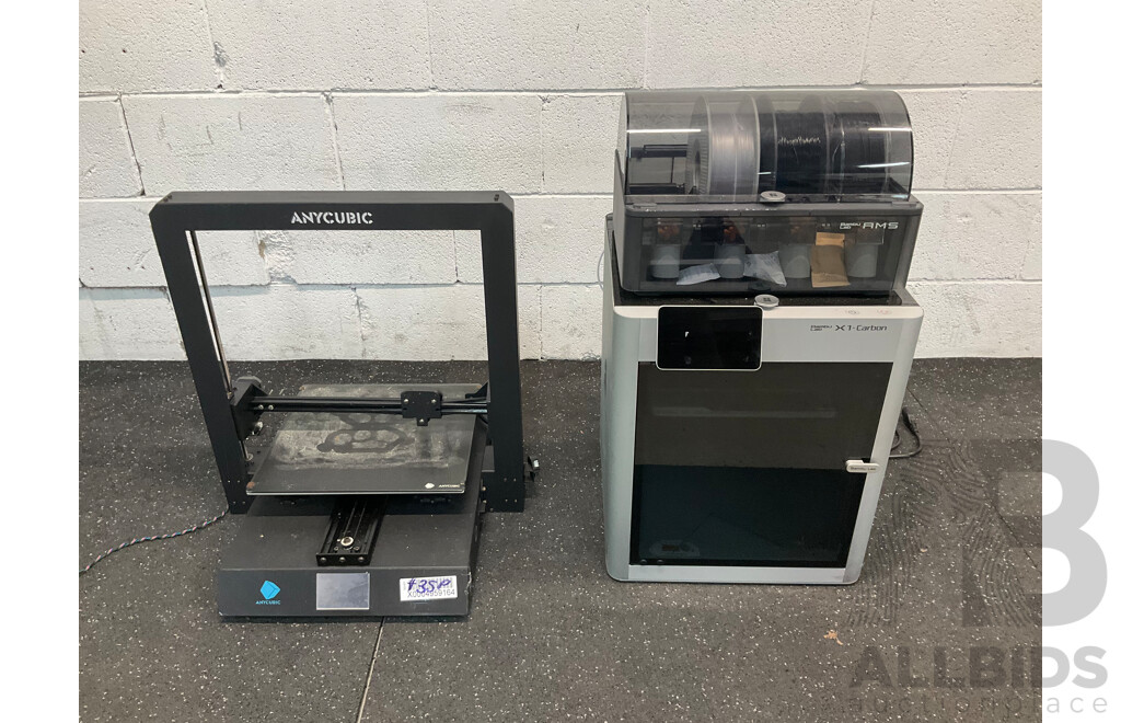 Bambu Lab X1C 3D Printer & Anycubic 3D Printer
