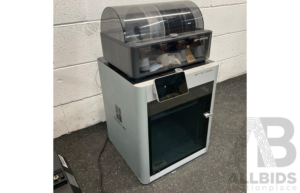 Bambu Lab X1C 3D Printer & Anycubic 3D Printer